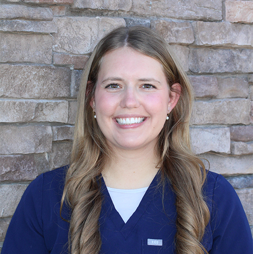 Dental assistant Brittani